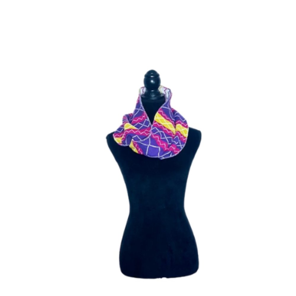 #C33 Mountain Ridge Infinity Scarf - Picture 3 of 13